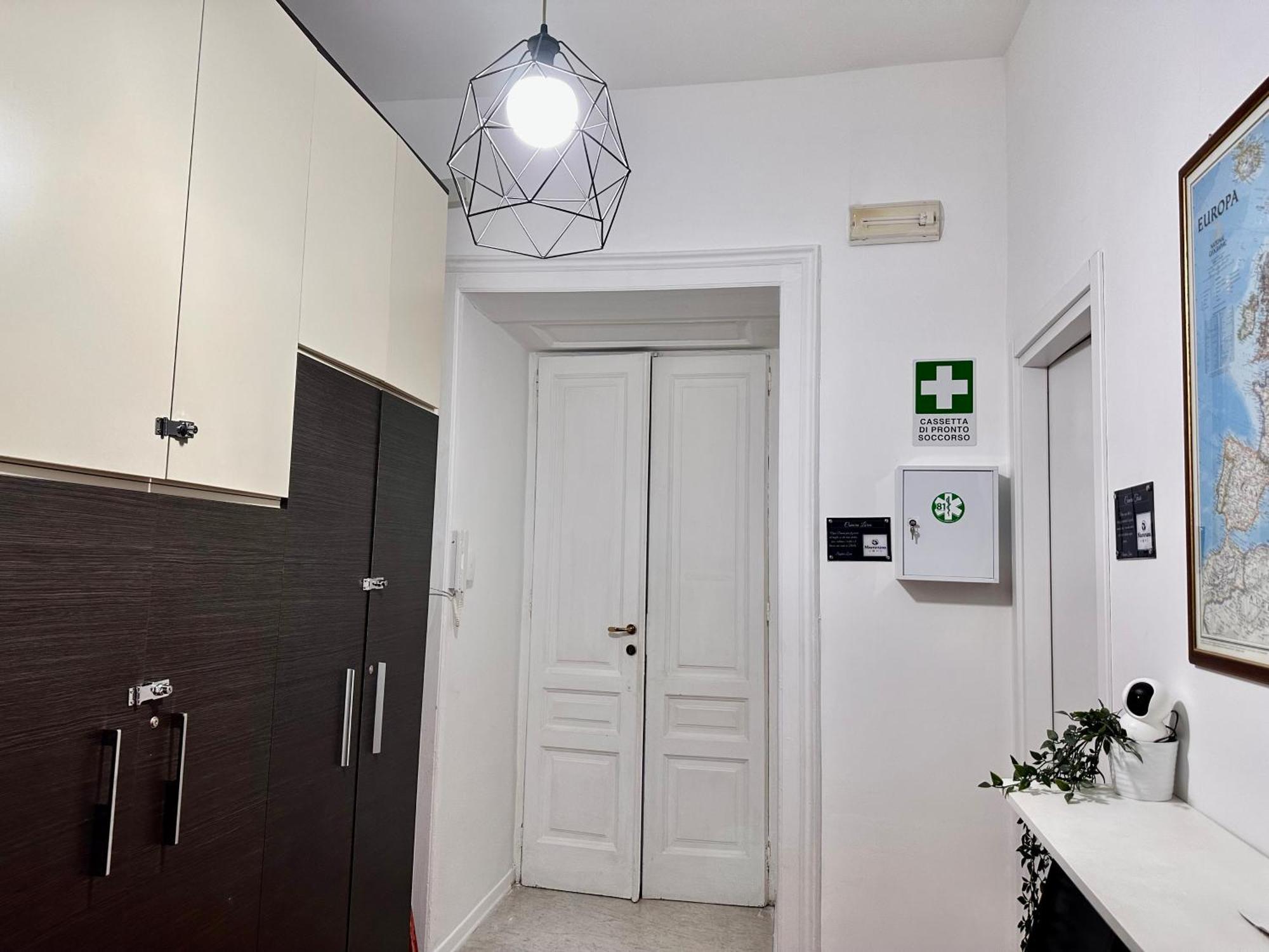 Mammina Home Неаполь Экстерьер фото